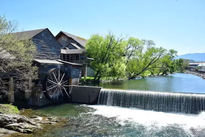 looking at the outside of The Old Mill in Pigeon Forge