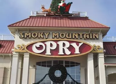 christmas at the smoky mountain opry