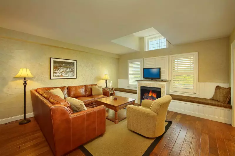 living room in Pigeon Forge condo