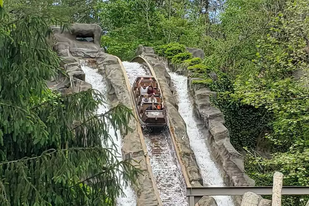daredevil falls dollywood