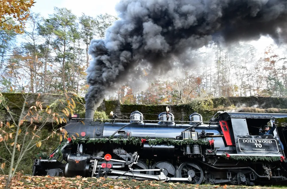 dollywood express train ride