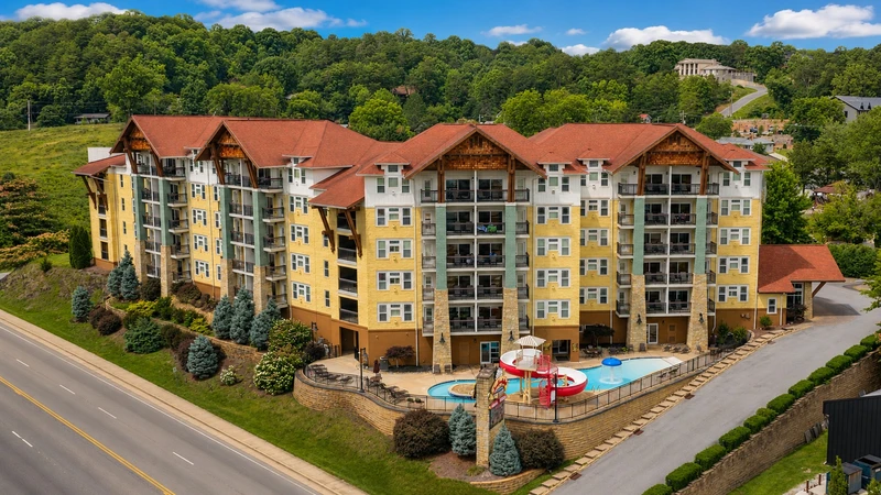 Property image, Exterior, of Cherokee Lodge 305